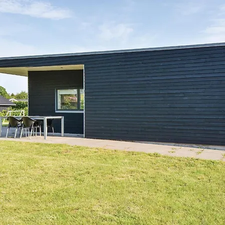 Dom wakacyjny Spovevej Ii *